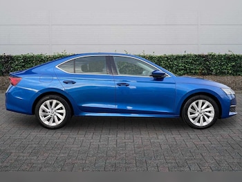 Used Skoda Octavia 2024 for sale - 77254422: Photo