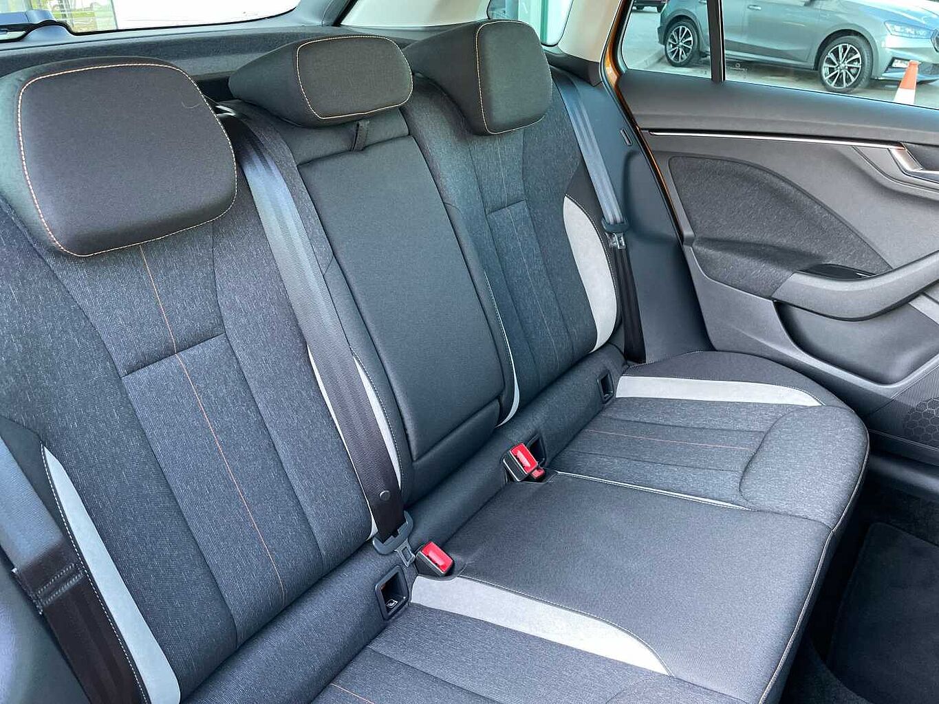 Used Skoda Kamiq 2025 for sale - 76110927: Photo 8