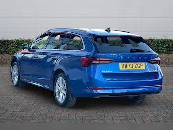 Used Skoda Octavia 2024 for sale - 77770762: Photo