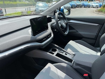 Used Skoda Enyaq 2025 for sale - 76110784: Photo 2