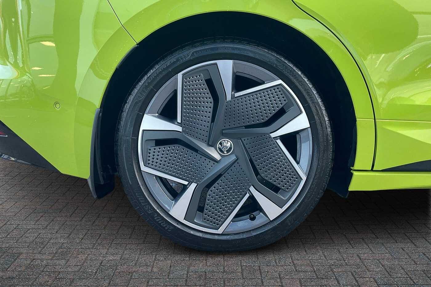 Used Skoda Enyaq 2022 for sale - 77124628: Photo 5