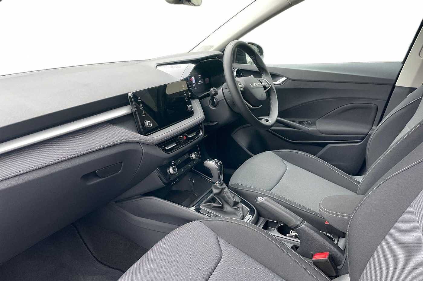 Used Skoda Fabia 2025 for sale - 77268825: Photo 2