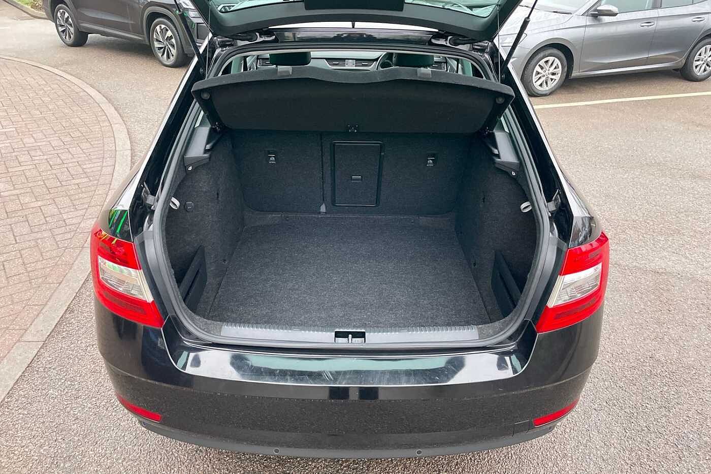 Used Skoda Octavia 2020 for sale - 77176888: Photo 11