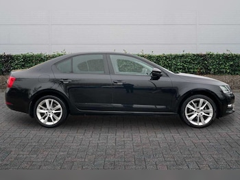Used Skoda Octavia 2020 for sale - 77176888: Photo
