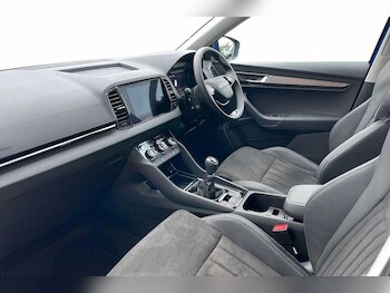 Used Skoda Karoq 2025 for sale - 77176617: Photo