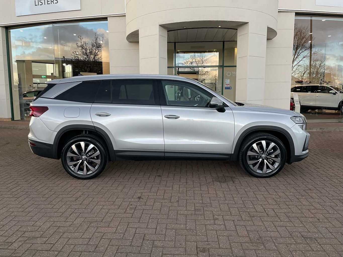 Used Skoda Kodiaq 2025 for sale - 76111173: Photo 4