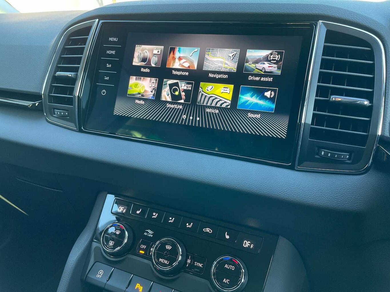 Used Skoda Karoq 2025 for sale - 76635353: Photo 15