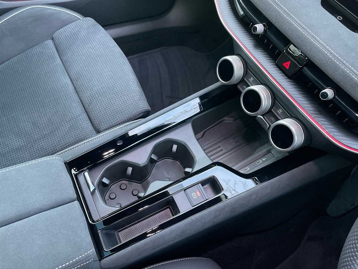 Used Skoda Superb 2025 for sale - 76539541: Photo 17