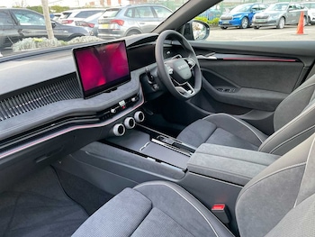 Used Skoda Superb 2025 for sale - 76539541: Photo