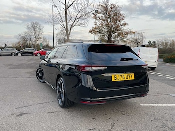 Used Skoda Superb 2025 for sale - 76539541: Photo