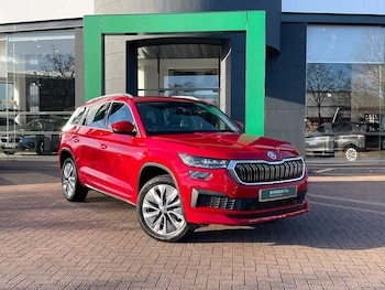 2022 (22) - 2.0 TDI 200 Laurin + Klement 4X4 5dr DSG [7 Seat]