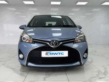 Used Toyota Yaris 2015 for sale - 75149826: Photo