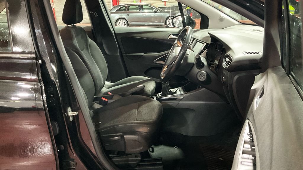 Used Vauxhall Crossland X 2019 for sale - 77263896: Photo 11
