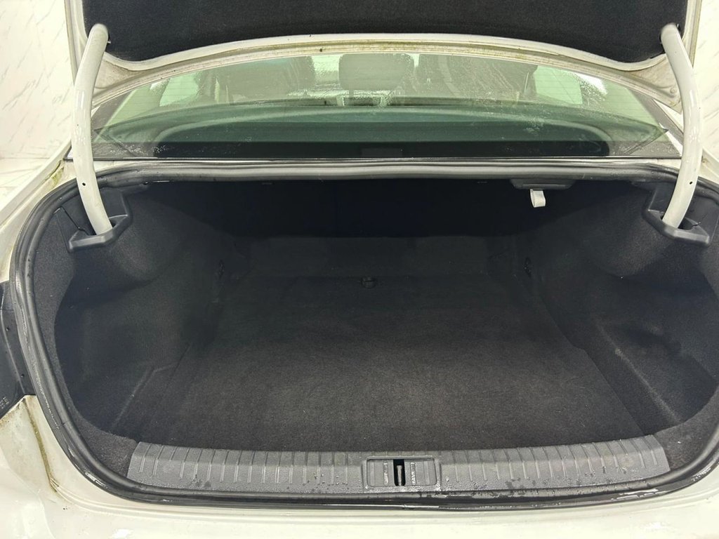 Used Volkswagen Passat 2015 for sale - 76867407: Photo 19