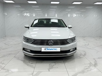 Used Volkswagen Passat 2015 for sale - 76867407: Photo