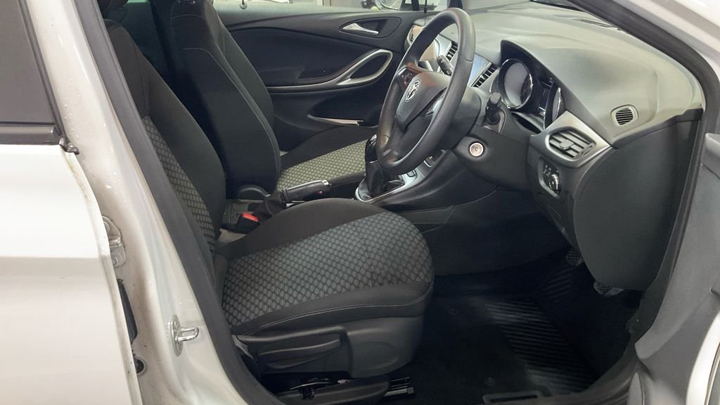 Used Vauxhall Astra 2020 for sale - 77200292: Photo 11