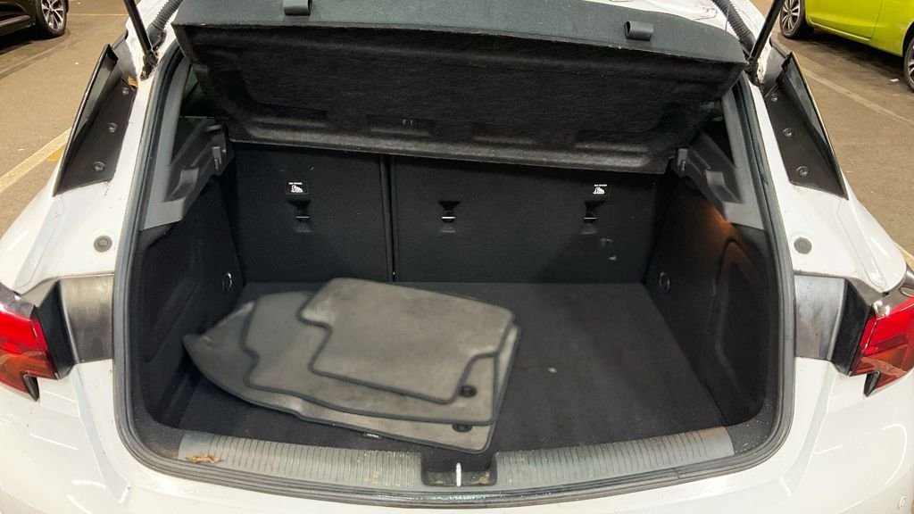 Used Vauxhall Astra 2020 for sale - 77200292: Photo 13