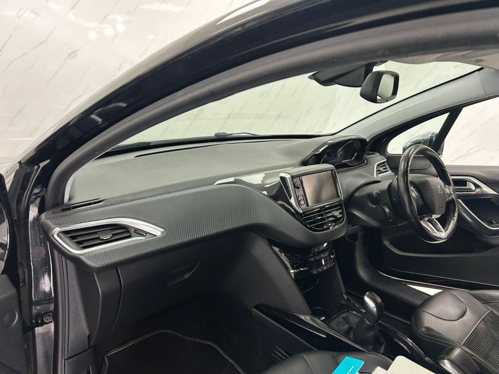 Used Peugeot 2008 2016 for sale - 76162900: Photo 11