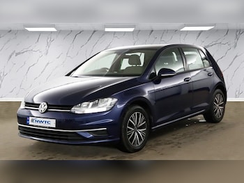 Used Volkswagen Golf 2017 for sale - 78887571: Photo