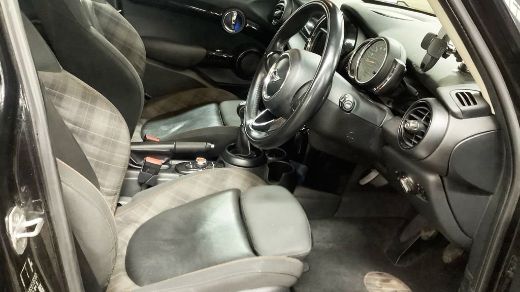 Used MINI Hatch 2017 for sale - 77463977: Photo 13