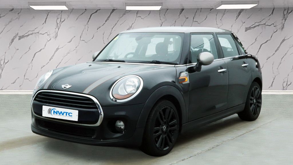 Used MINI Hatch 2017 for sale - 77463977: Photo 5
