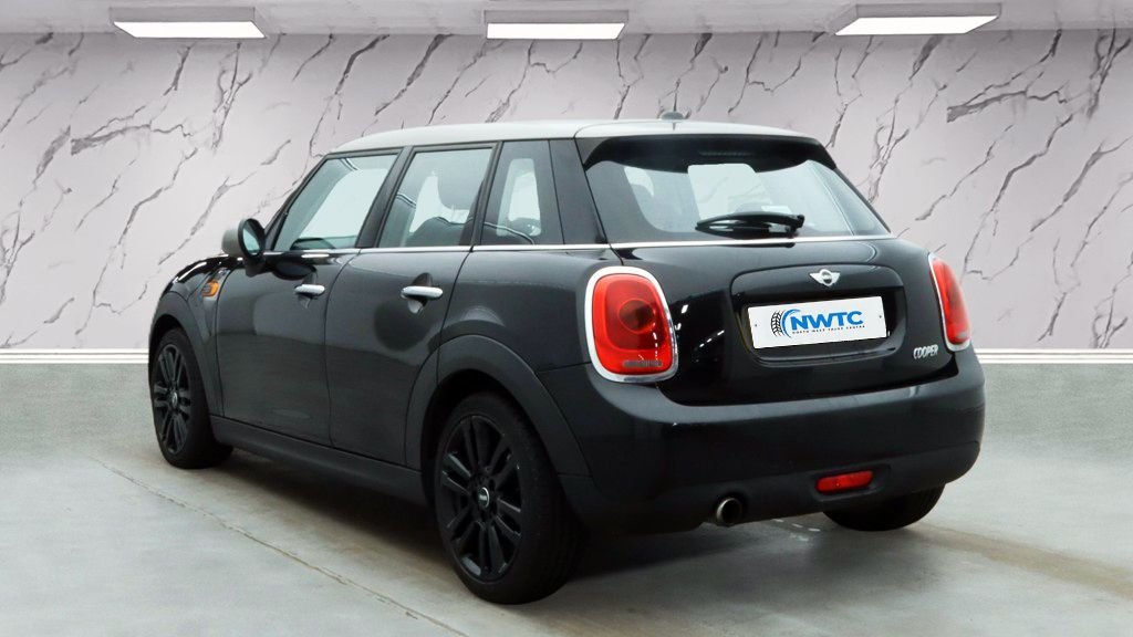 Used MINI Hatch 2017 for sale - 77463977: Photo 6