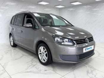 Used Volkswagen Touran 2011 for sale - 74930350: Photo
