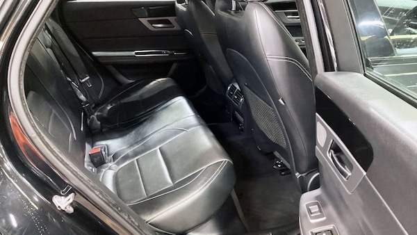 Used Jaguar XF 2019 for sale - 76267021: Photo 12