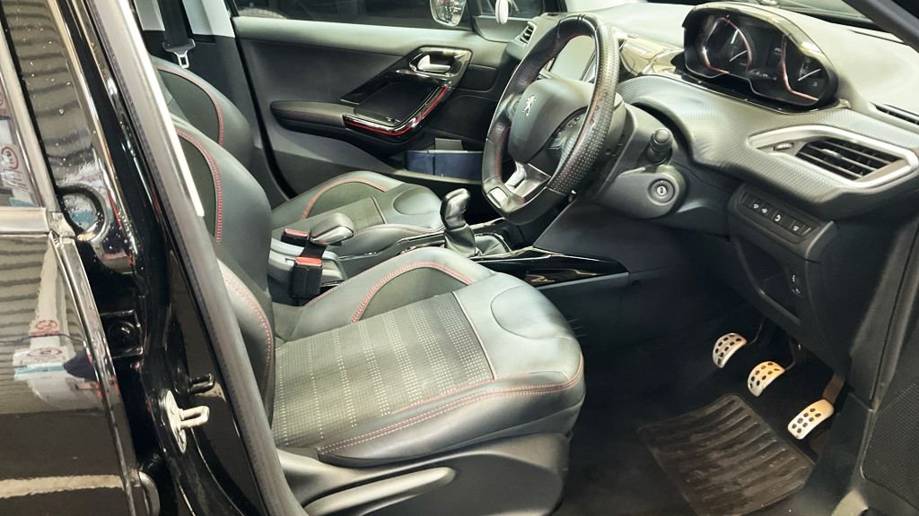 Used Peugeot 2008 2018 for sale - 76482366: Photo 9