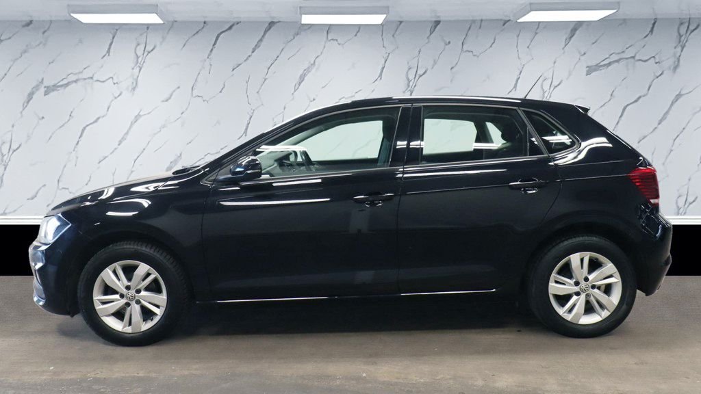 Used Volkswagen Polo 2018 for sale - 76910385: Photo 4