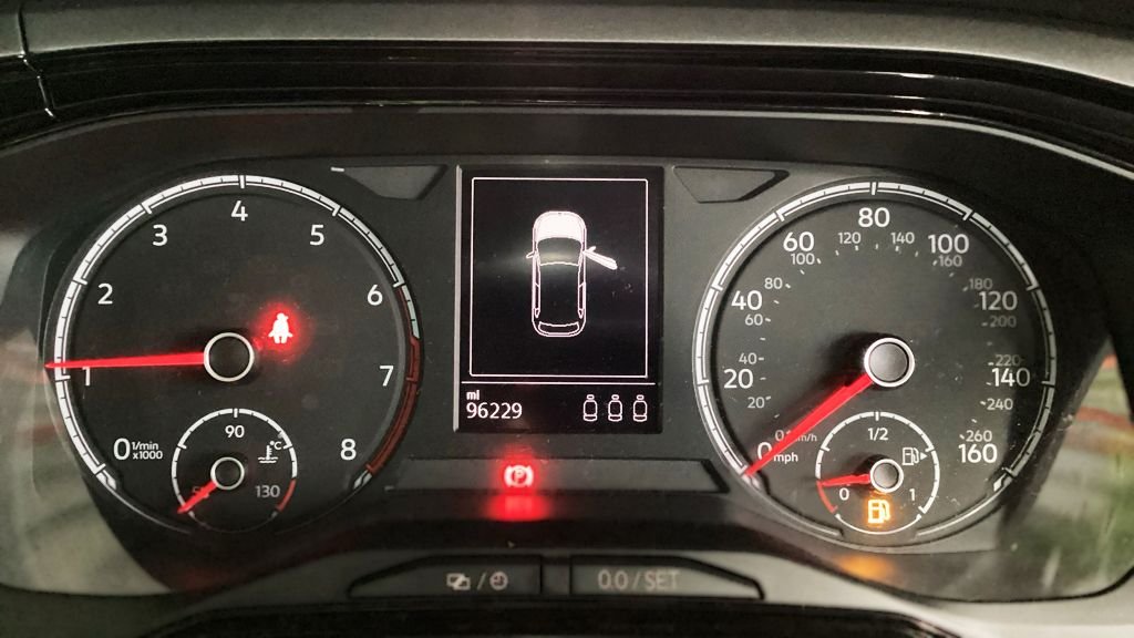 Used Volkswagen Polo 2018 for sale - 76910385: Photo 6