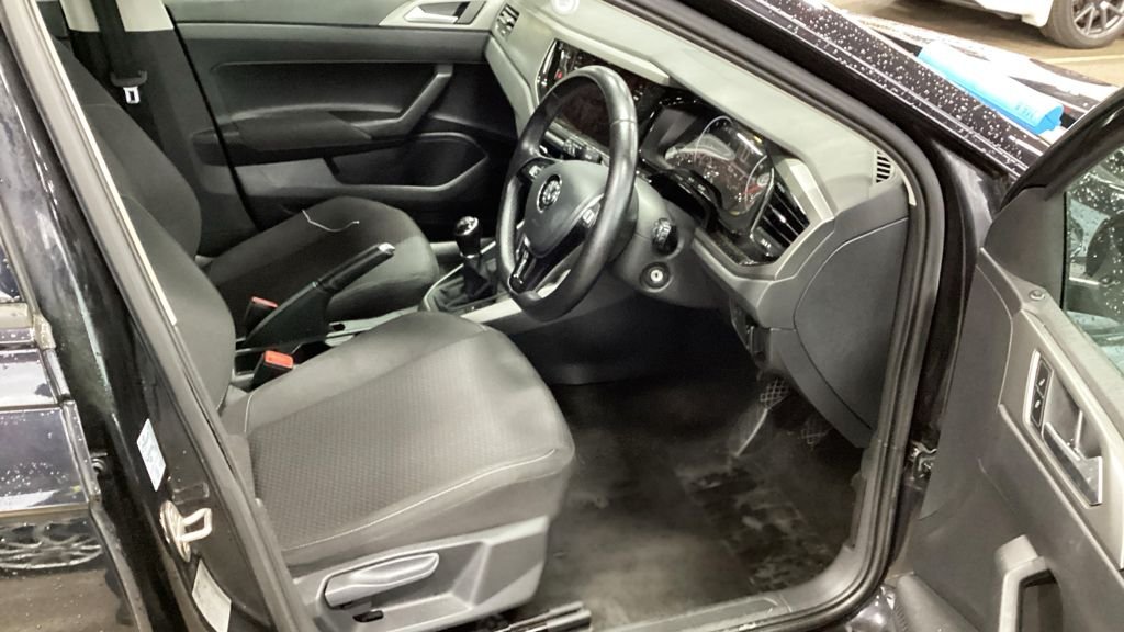 Used Volkswagen Polo 2018 for sale - 76910385: Photo 7