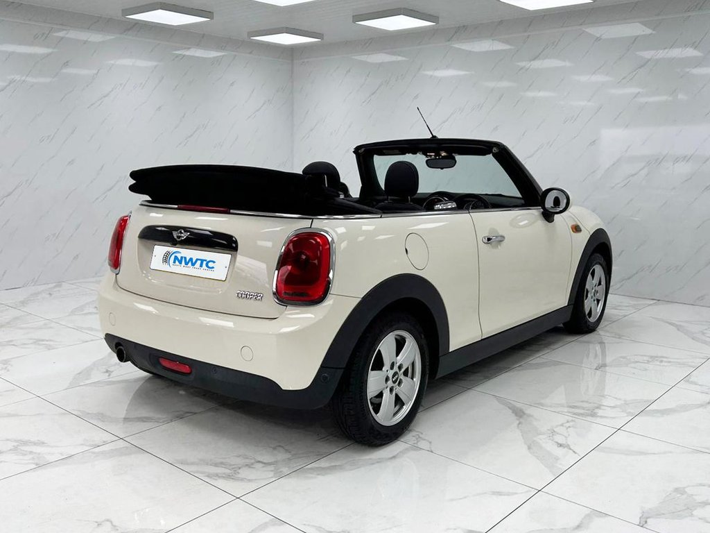 Used MINI Convertible 2016 for sale - 76430269: Photo 11