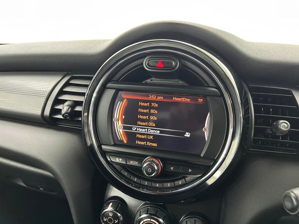 Used MINI Convertible 2016 for sale - 76430269: Photo 16