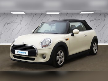 Used MINI Convertible 2016 for sale - 76430269: Photo