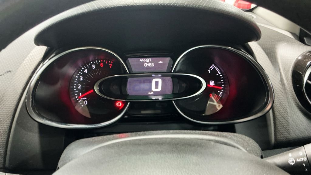 Used Renault Clio 2017 for sale - 77463957: Photo 12