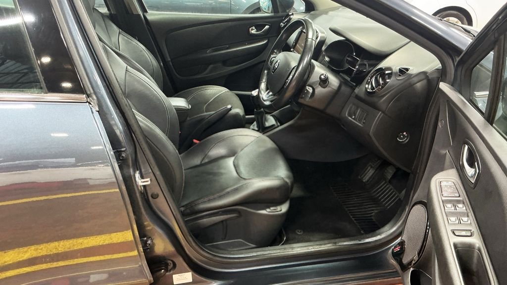 Used Renault Clio 2017 for sale - 77463957: Photo 13