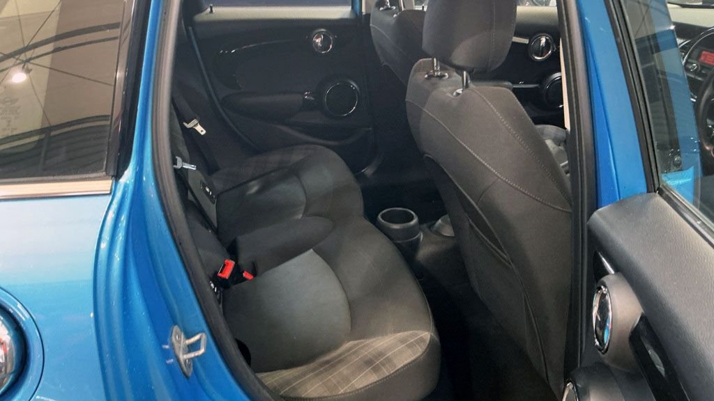 Used MINI Hatch 2016 for sale - 76386537: Photo 12