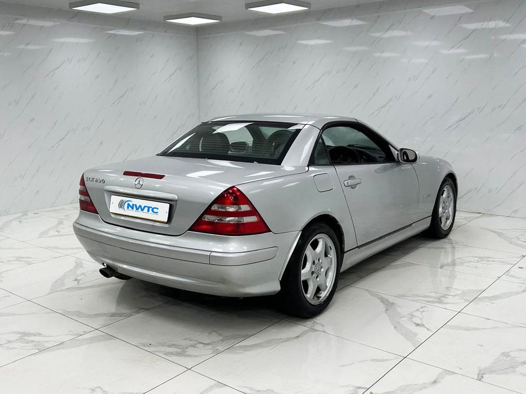 Used Mercedes-Benz SLK 2003 for sale - 77027169: Photo 13