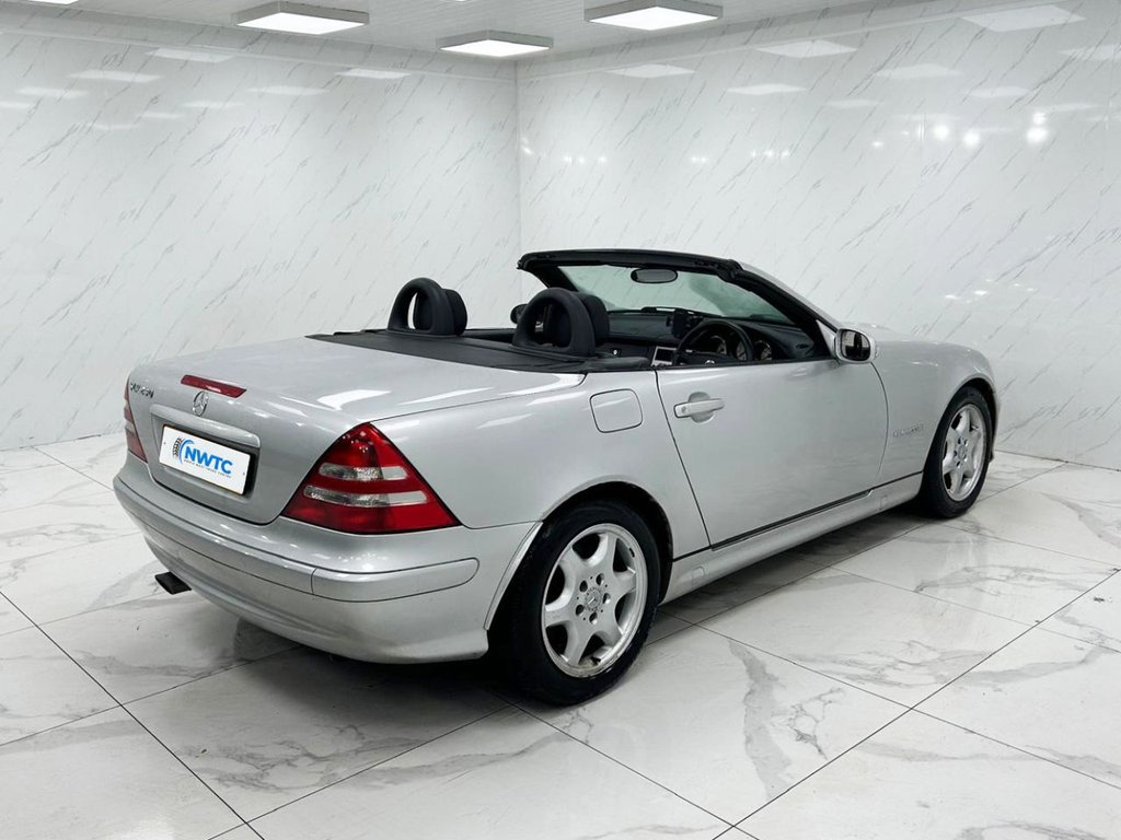Used Mercedes-Benz SLK 2003 for sale - 77027169: Photo 14