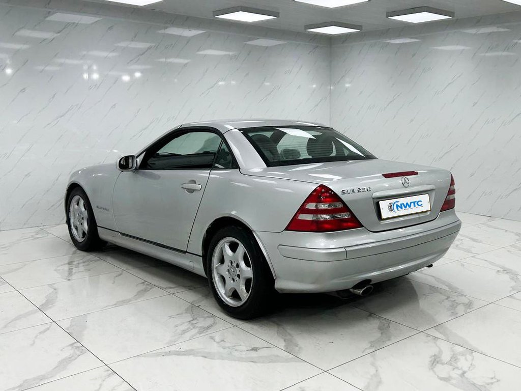 Used Mercedes-Benz SLK 2003 for sale - 77027169: Photo 8