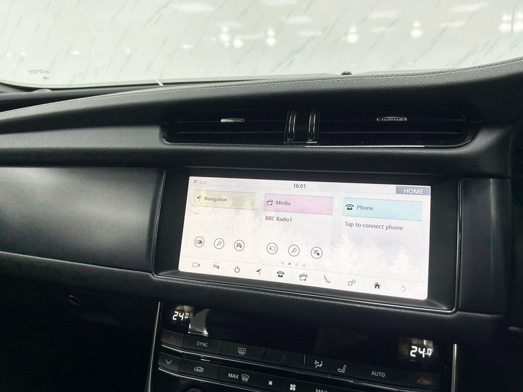 Used Jaguar XF 2019 for sale - 76665730: Photo 15