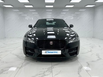 Used Jaguar XF 2019 for sale - 76665730: Photo