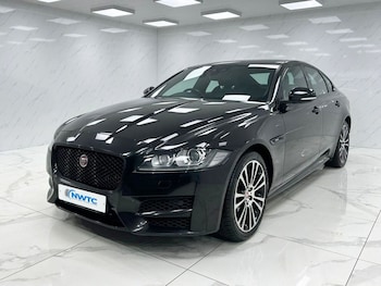 Used Jaguar XF 2019 for sale - 76665730: Photo