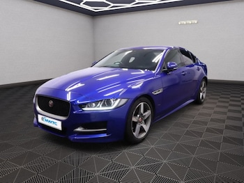 Used Jaguar XE 2017 for sale - 76356895: Photo