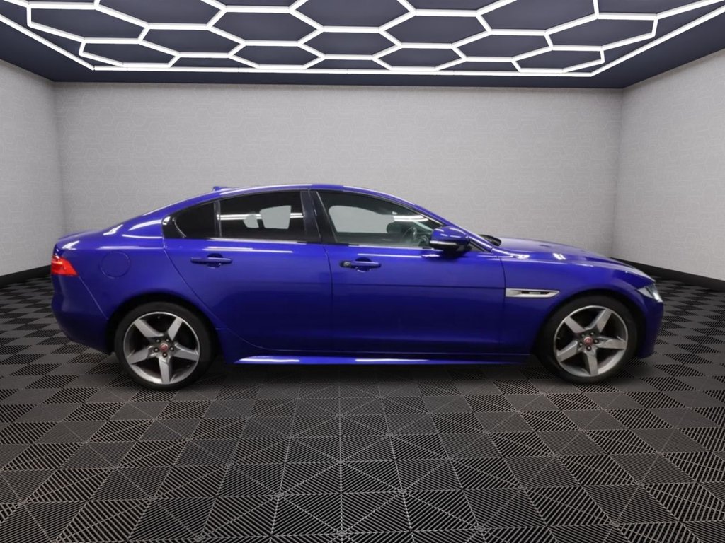 Used Jaguar XE 2017 for sale - 76356895: Photo 7