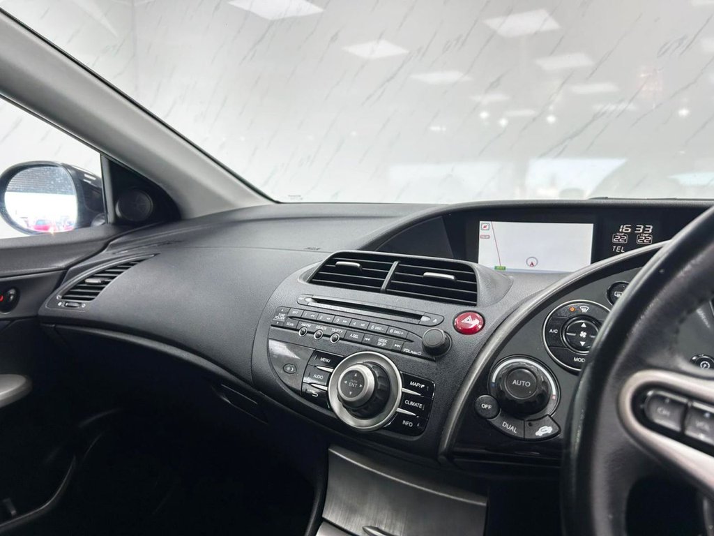 Used Honda Civic 2008 for sale - 76751160: Photo 16