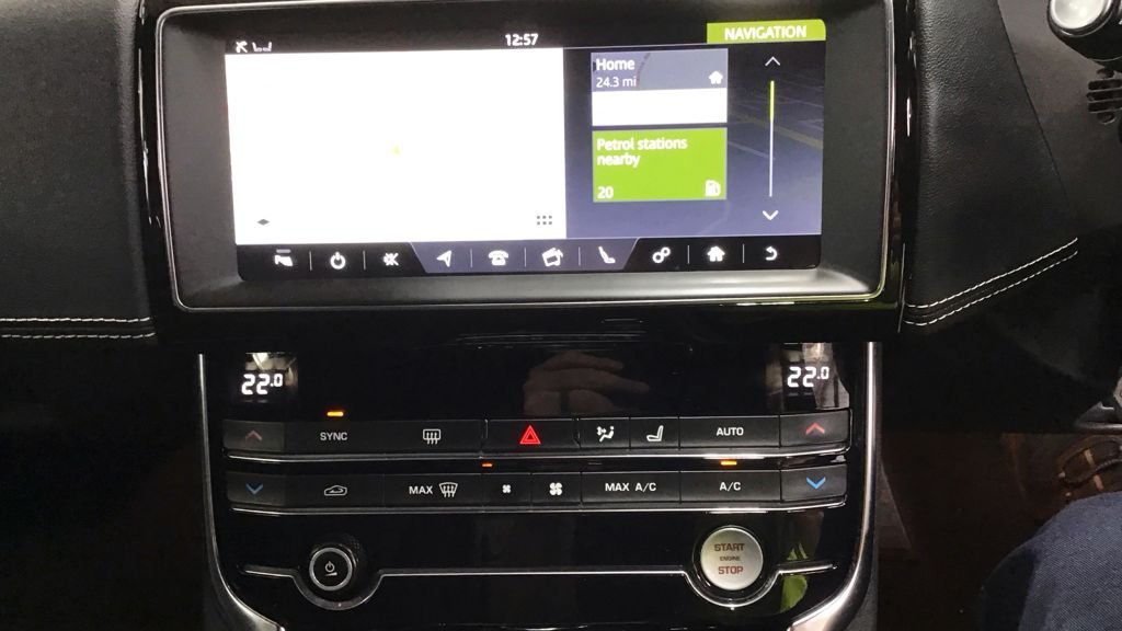 Used Jaguar XE 2019 for sale - 78201029: Photo 11