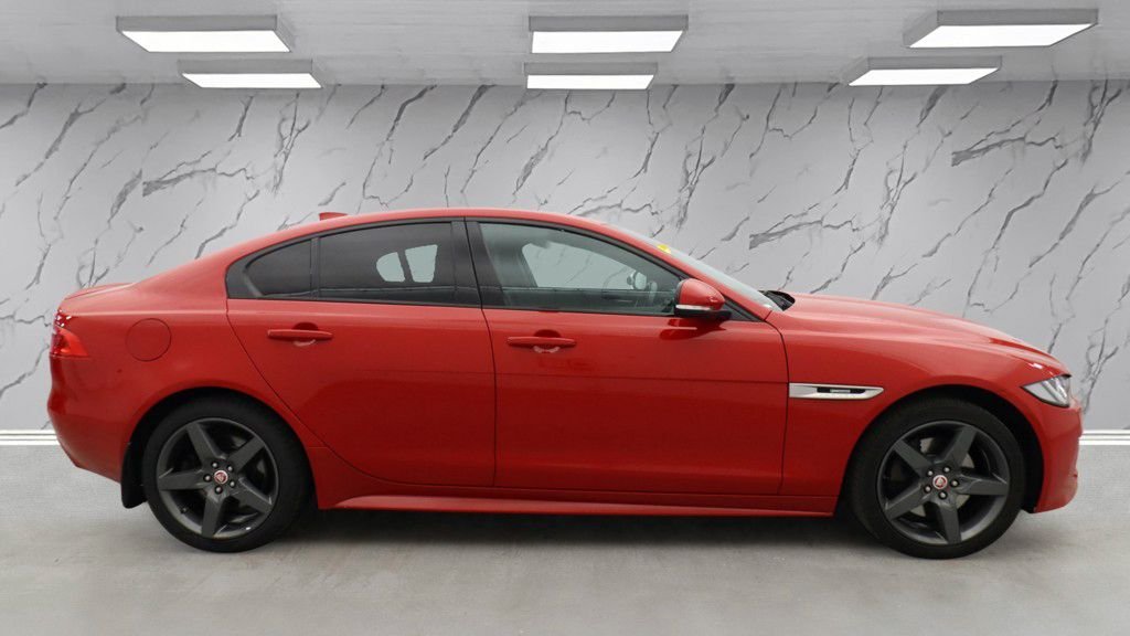 Used Jaguar XE 2019 for sale - 78201029: Photo 8