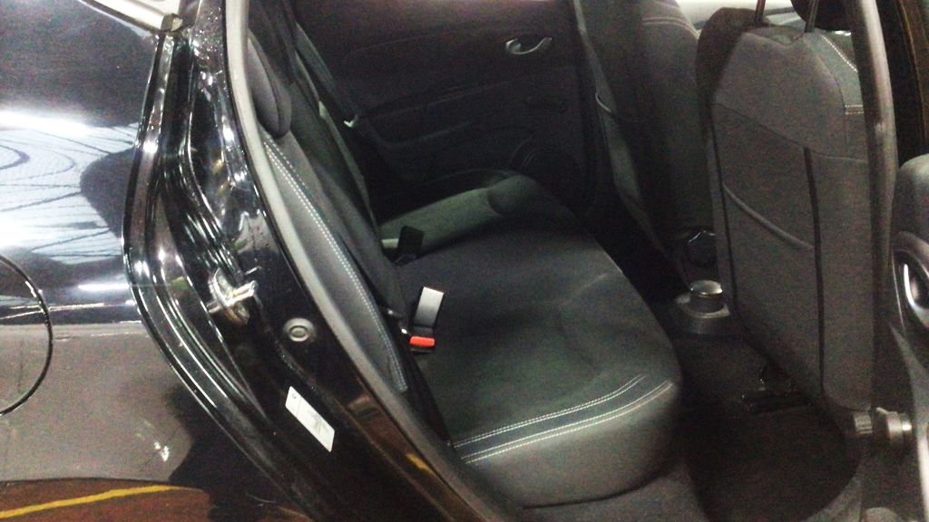 Used Renault Clio 2017 for sale - 76923913: Photo 12